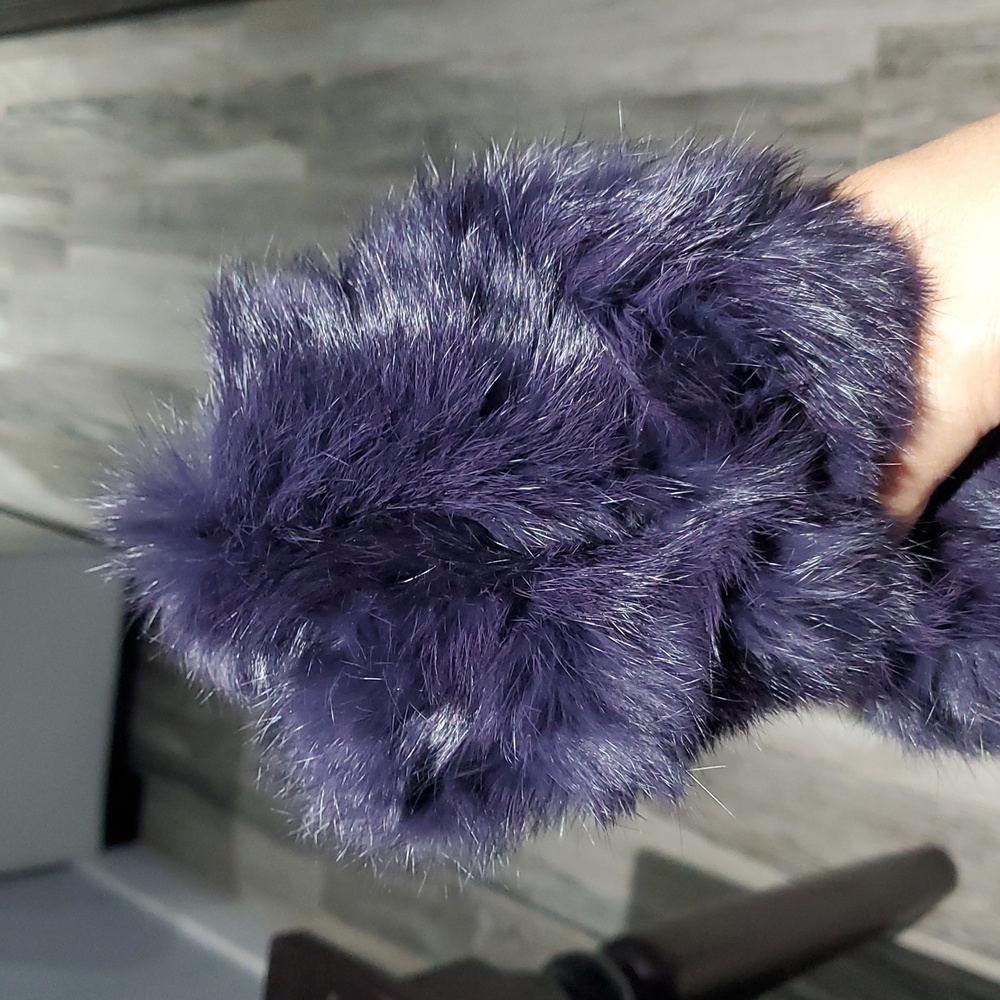 Purple Rabbit Fur Accessory - Picture 2 of 9